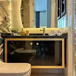 Qoople Saga Designer In The Heart Of Апартаменти