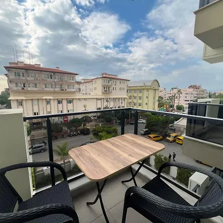 A Designer In The Heart Of Apartment