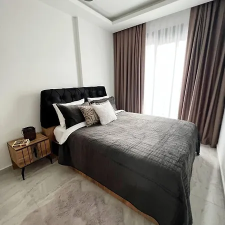 A Designer In The Heart Of Apartment