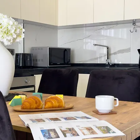 Qoople Saga Designer In The Heart Of Apartment *