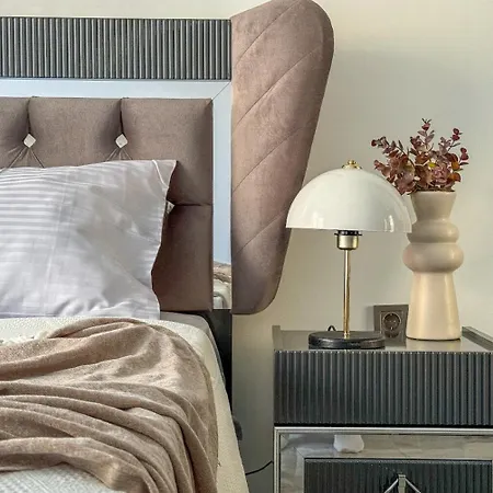 Apartment Qoople Saga Designer In The Heart Of *