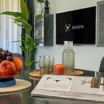 Апартаменти Qoople Saga Designer In The Heart Of